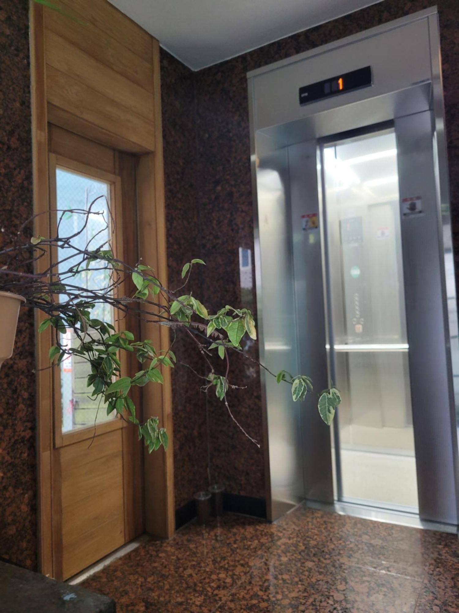 Gallery Hotel Пусан Екстериор снимка